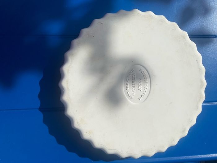 Portmeirion pie dish