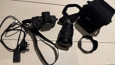 Sony A7 Iv + Sony Fe 24-70mm F2.8 Gm Ii Lens