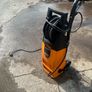 Halfords HP200 electric pressure washer Image 3