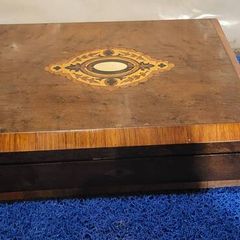 Victorian musical jewellery box