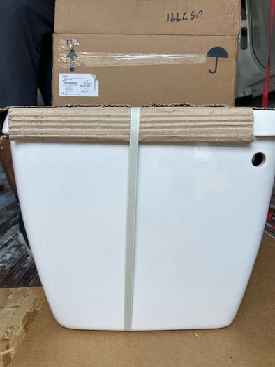 Brand New - Lecico Atlas Low Level Toilet Cistern