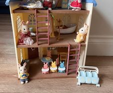 Sylvanian 3 Storey House