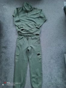 NEW.boy's tracksuit. Age 11/12
