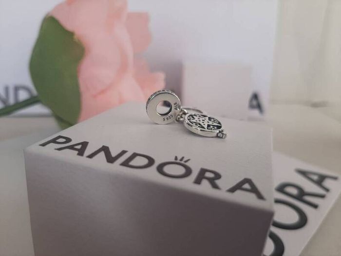 New genuine pandora magnifying dangle charm