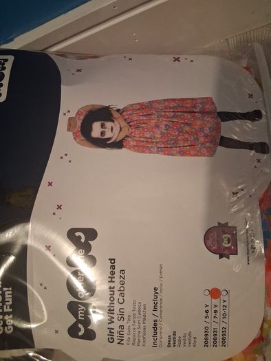 Girl Without Head Halloween costume