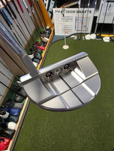 Scotty Cameron Champions Choice Button Back 5.5 Putter 35"