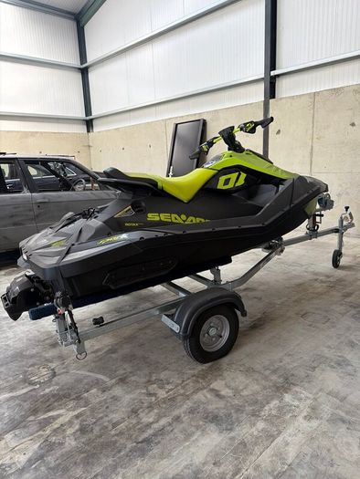 2023 Sea-Doo Spark Trixx 2up!