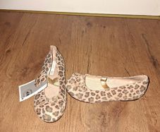 Trendy Brand New Leather H&M shoes size 10