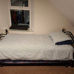 Single bed