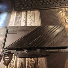 Asus Rog Hyper M.2 Pcie Card - Gen5 Pcie Ready (2 X M.2 Expansion)