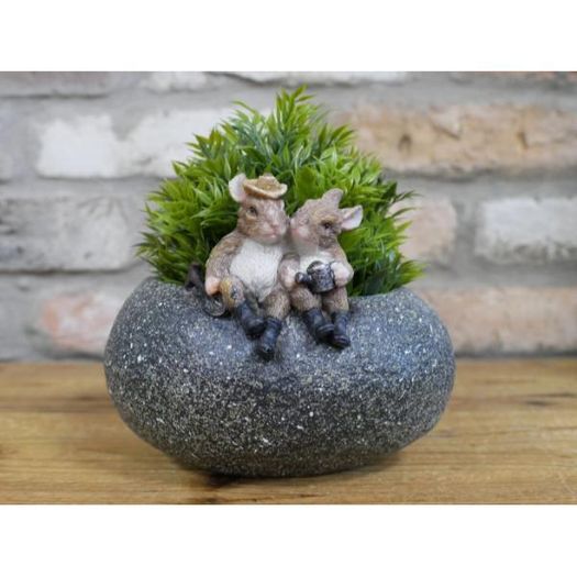 Small Rabbit Trough D9260