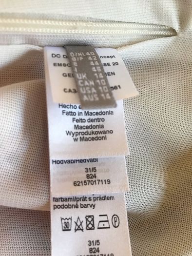 Size 14 Ladies Cream Blouse by Kapalua