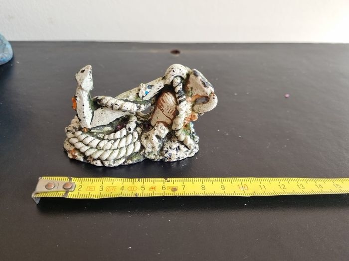 Fish Tank ornament anchor