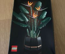 Lego Bird of Paradise 10289 - rare retired