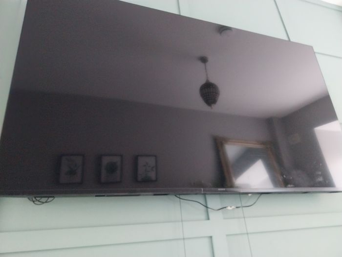 Sony Flatscreen TV 75"