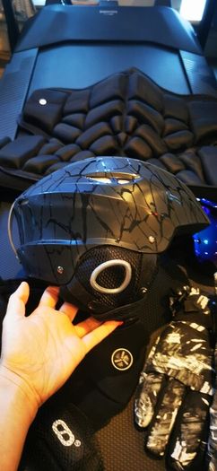 ski helmet goggles and body protectors