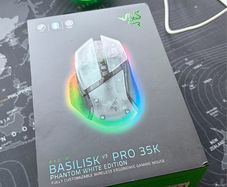 Razer Basilisk V3 Pro 35K Phantom White