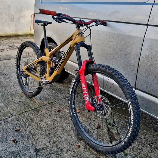 Transition Sentinel Carbon Mountain Bike