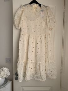 New dress size 8