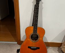 Yamaha LS-TA TransAcoustic Guitar - Excellent Condition
