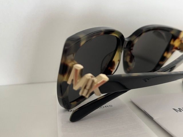 Michael Kors Sunglasses Acadia Mk2199 395087  New In Case With Cleaning Chamois & 2 Leaflets. Authentic Michael Kors.  BRAND NEW.