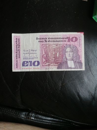1983 Ireland Series B 10 pound Banknote