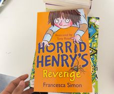 Horrid Henry's 8 book set