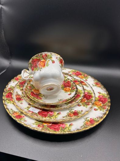 Royal albert