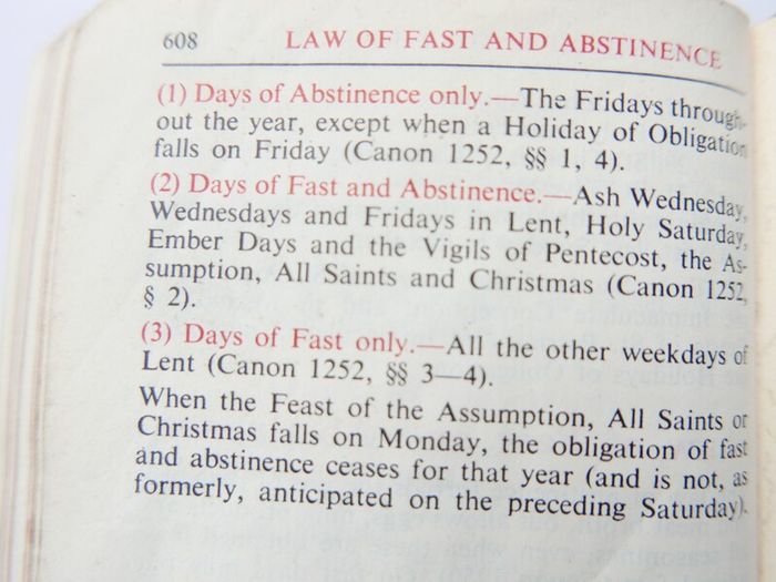 Vintage Saint John's Sunday Missal