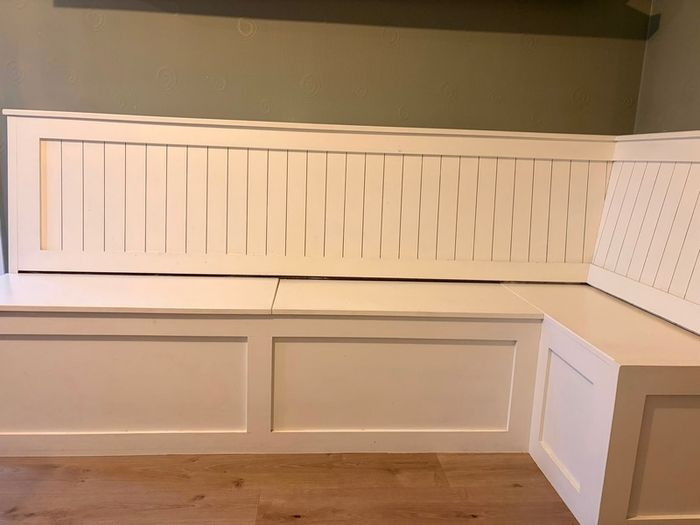 Corner Bench Seat with Storage