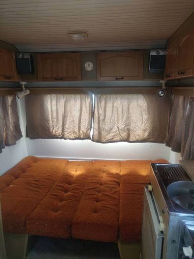 Camper