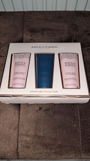 Brand New Baylis Harding Hand Giftset
