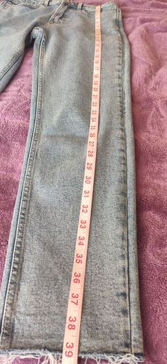 Stradivarius Mom Slim jeans size 10