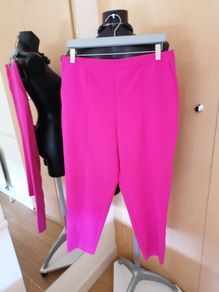 Women's Trousers Fushia NWOT SIZE 14
