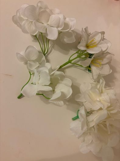 Artificial flowers