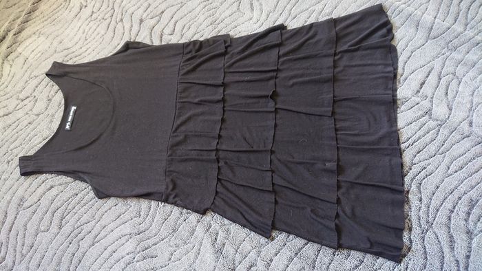 E10 SALE!!  Black Mode Express Dress Size 8-12