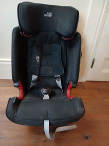 Britax Advansafix IV R