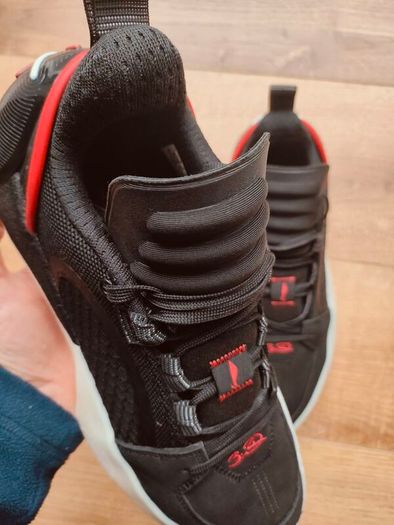 basketball shoes