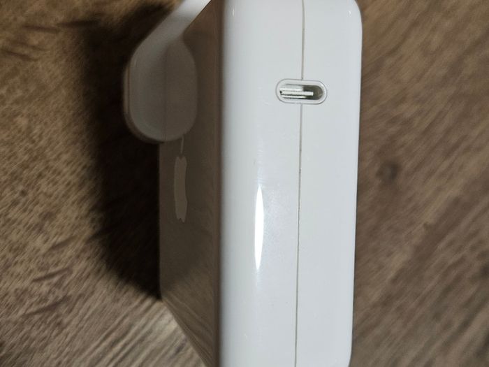 96W USB C Apple Power Adaptor