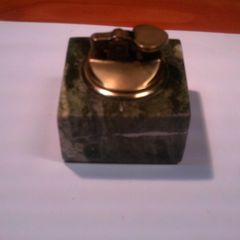Table lighter vintage