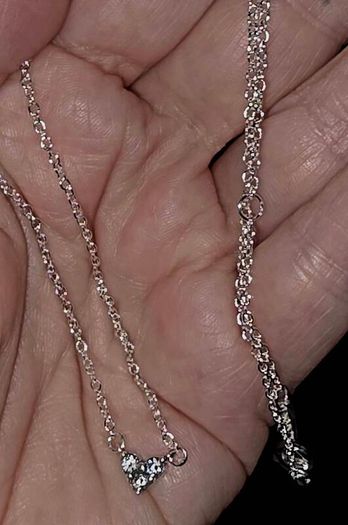 Silver Tri-Stone Heart Collar Necklace Brand New