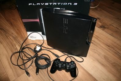 PS3 Slim with installed PS1 Games