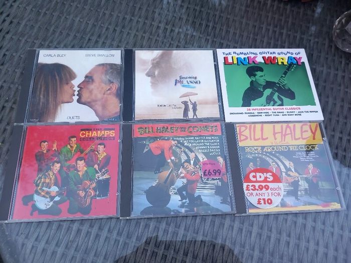 93 CDs, jazz, rap, musicals, mint condition, D18