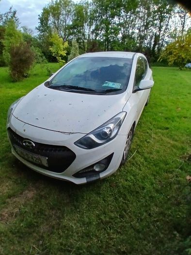 Hyundai i30 van