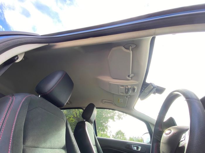 2019 Ford Ecosport ST-Line  Breaking for Parts