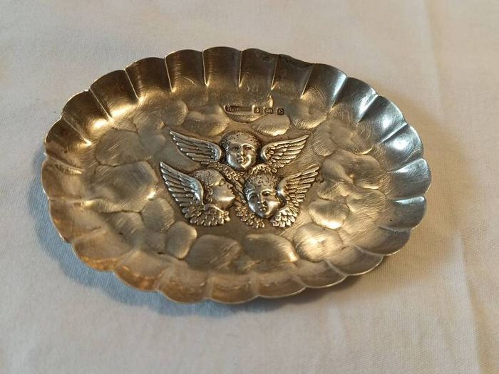 Reynolds Angels 1902 Sterling Silver Dish