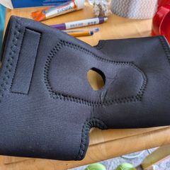 mueller knee support