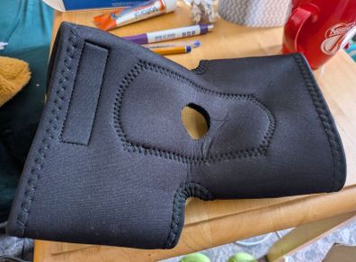 mueller knee support
