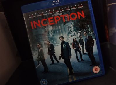 Inception ! Blu-ray ! by Christopher Nolan ! 2010 ! Sci-Fi ! Leonardo DiCaprio !