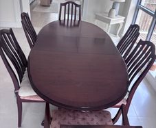 G Plan extendable Dining Table and 6 chairs